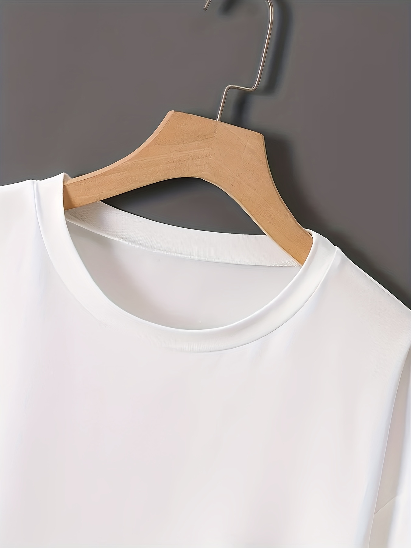 T-shirt imprimé avec une image - Summer Clothing Must Haves avis et prix