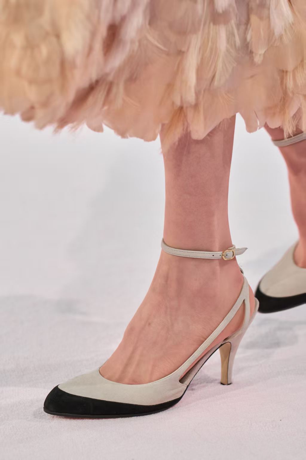 Nouvelles sandales slingback à - Summer Clothing Colors avis et prix